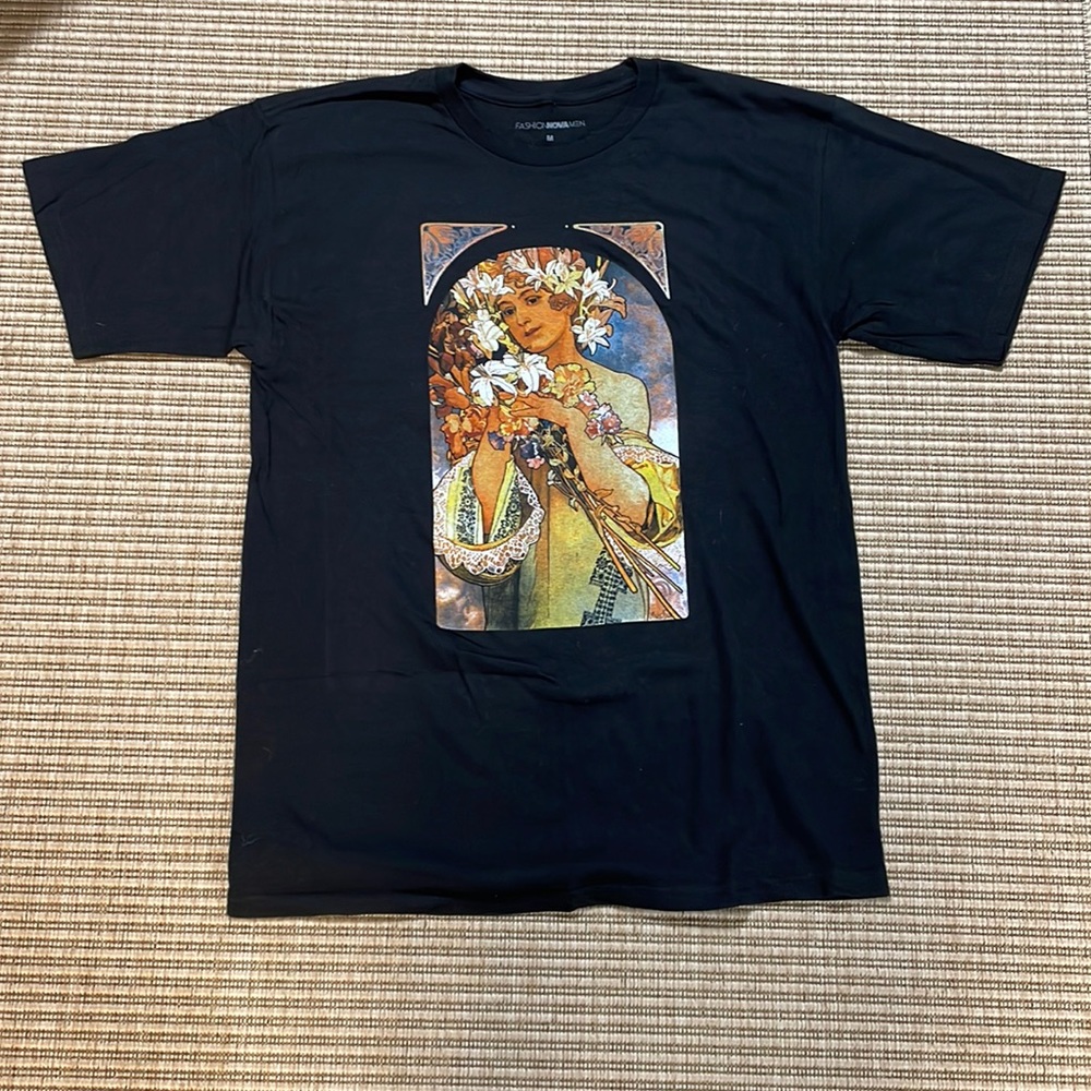 Mens FASHION NOVA T-Shirt
